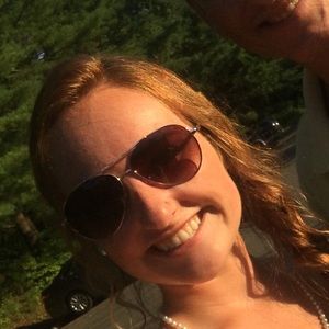 Meet your Posher, Dana